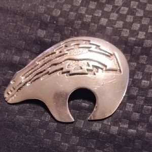 Vintage Navajo Spirit Bear Pendant In Sterling Silver